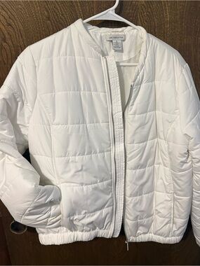 Liz Claiborne White Quilted Puffer Jacket